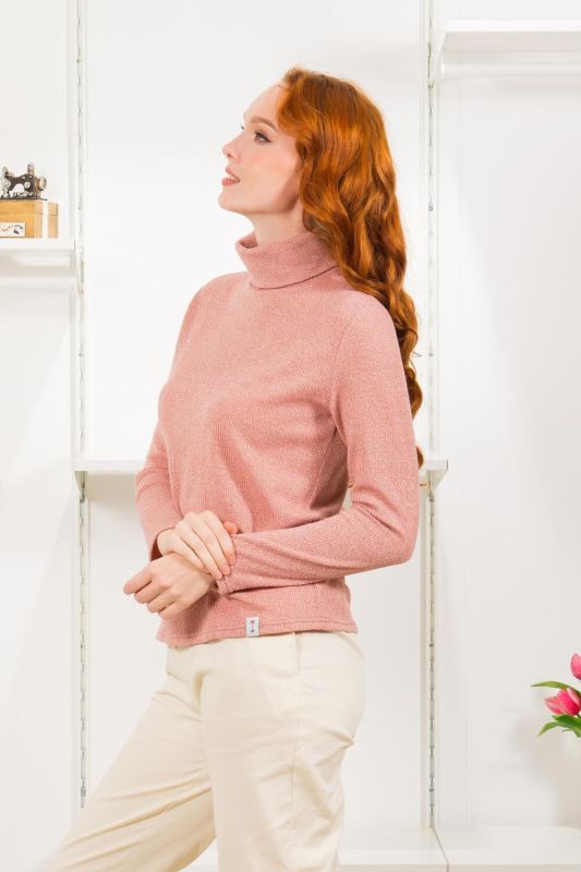 318130 Brava Turtleneck